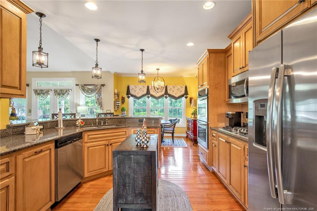 main property photo 20