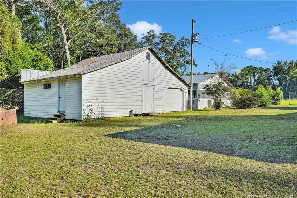 main property photo 39
