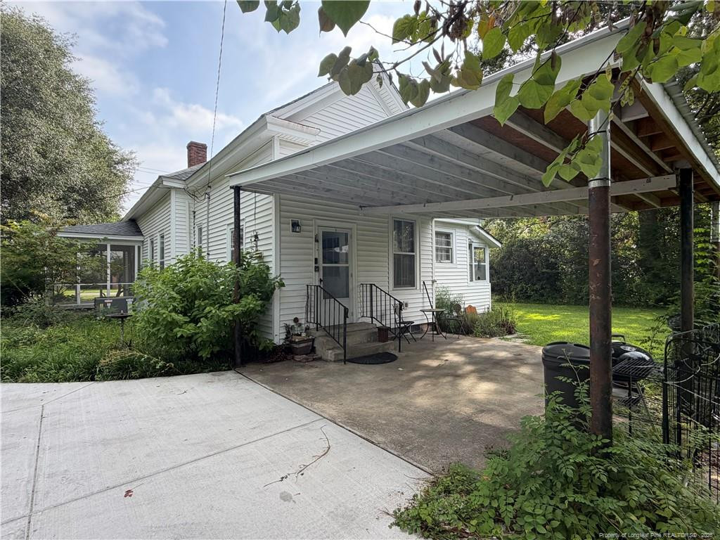 main property photo 6