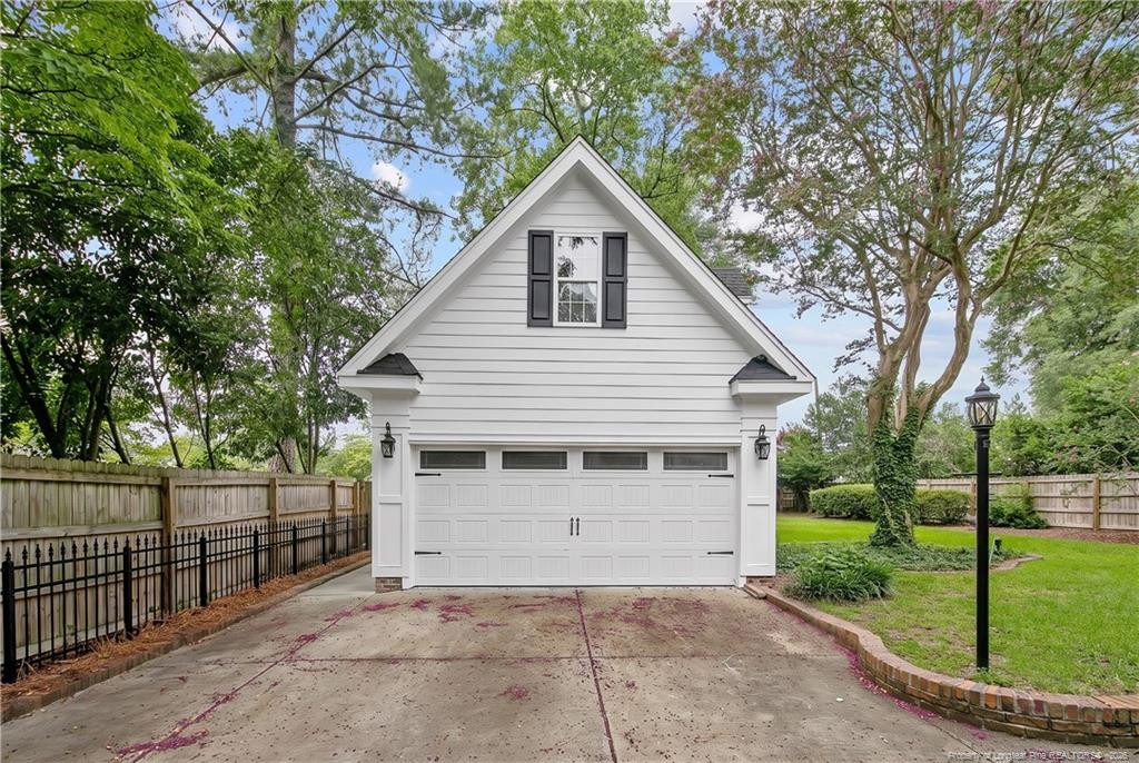 main property photo 43
