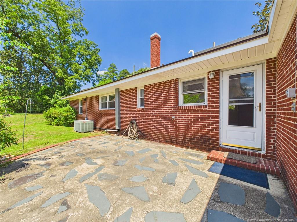 main property photo 28