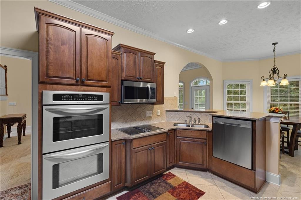 main property photo 14