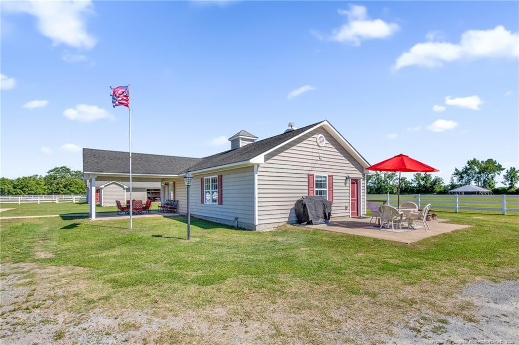 main property photo 17
