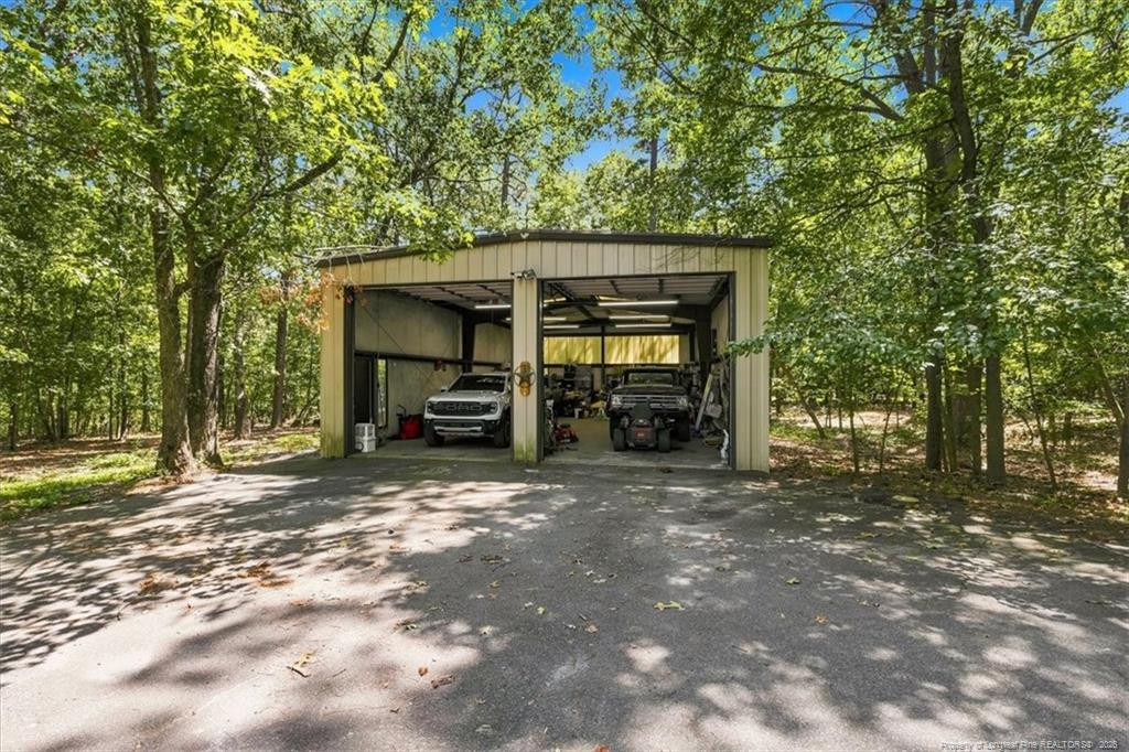 main property photo 44