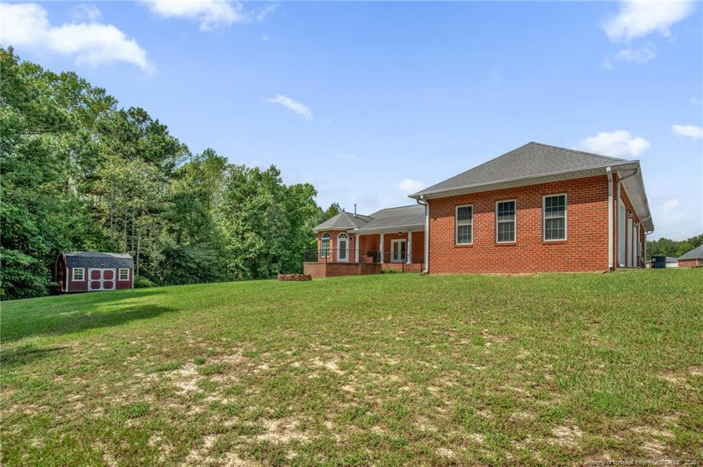 main property photo 40