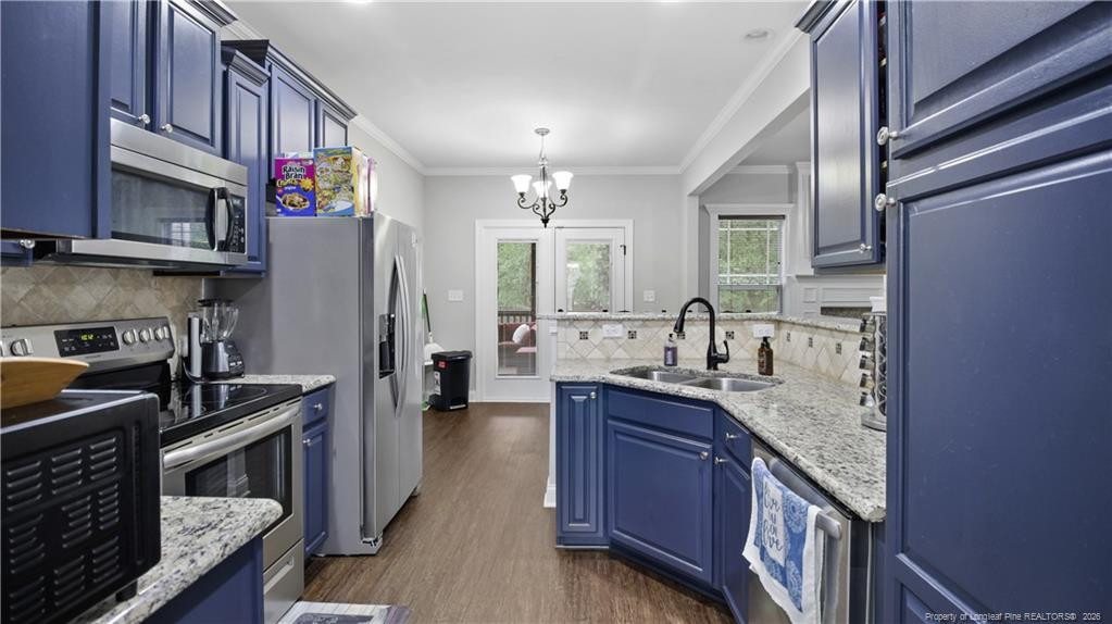 main property photo 7
