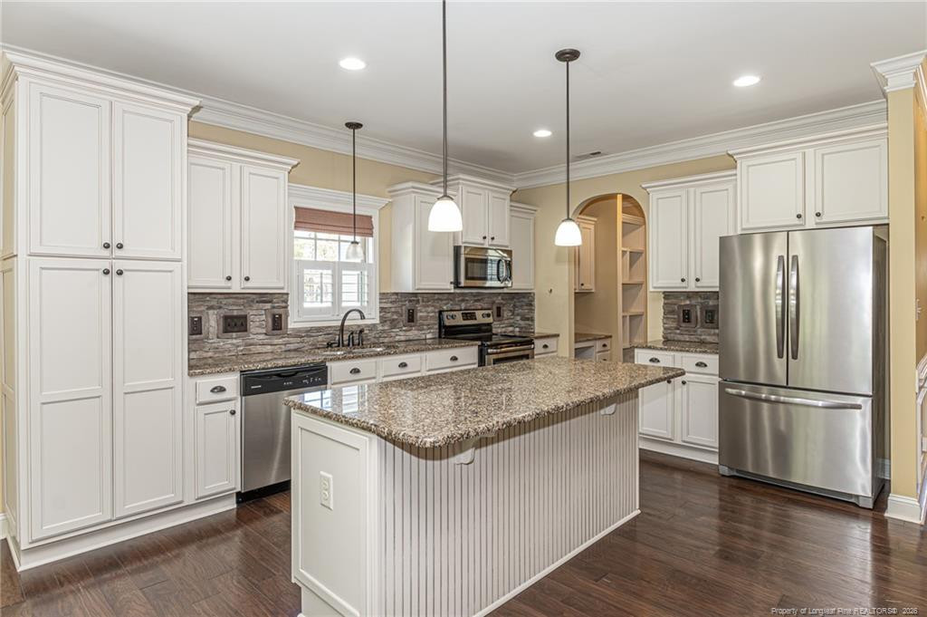 main property photo 14