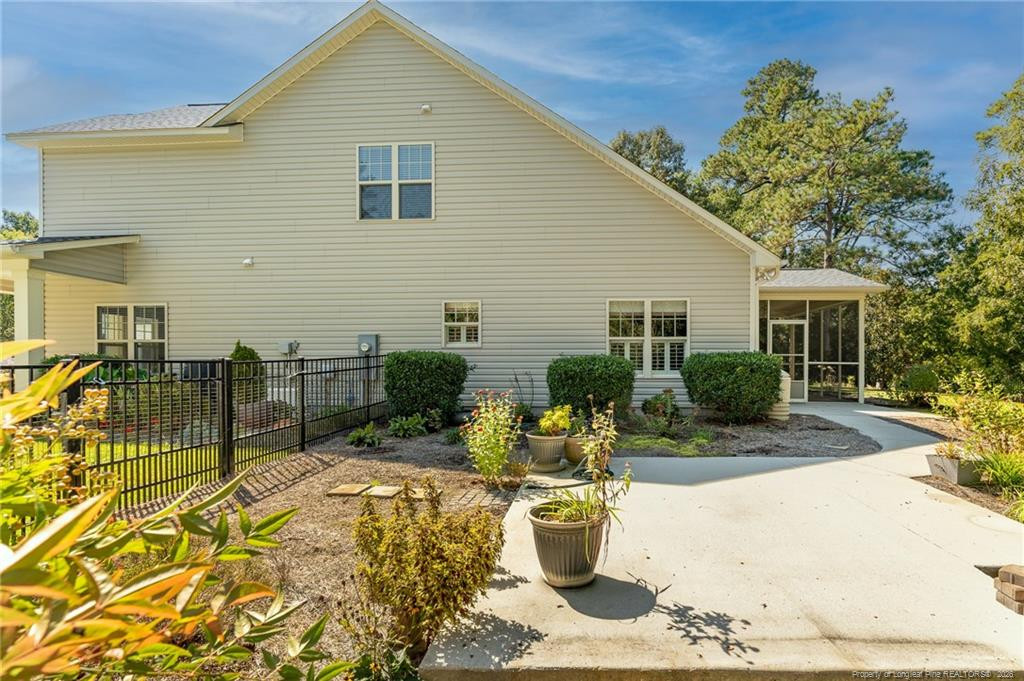 main property photo 44