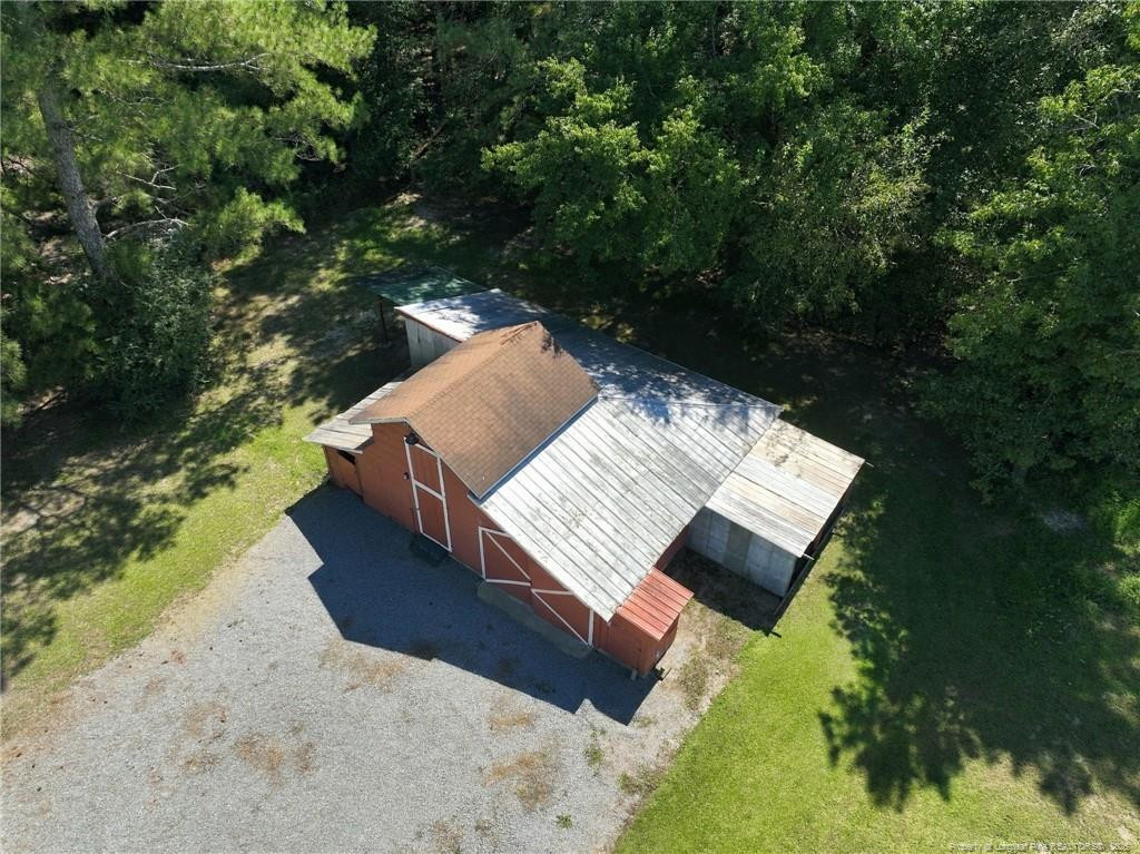 main property photo 34