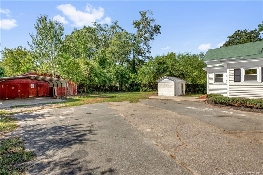 main property photo 32