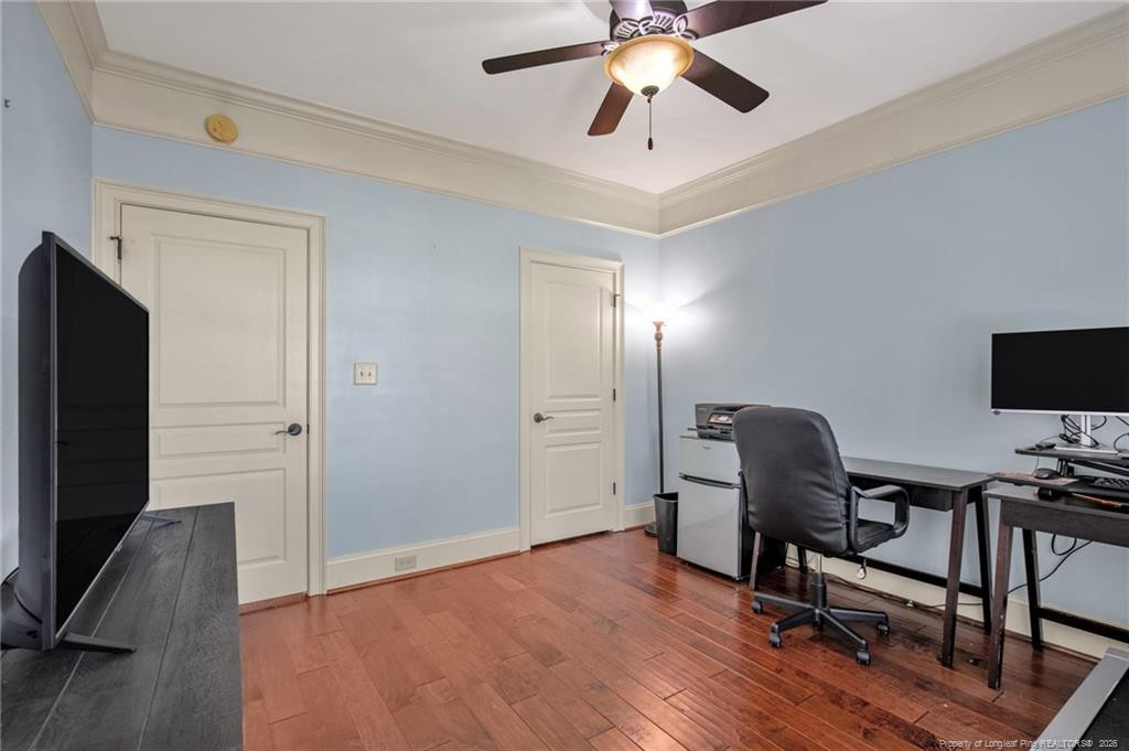 main property photo 23