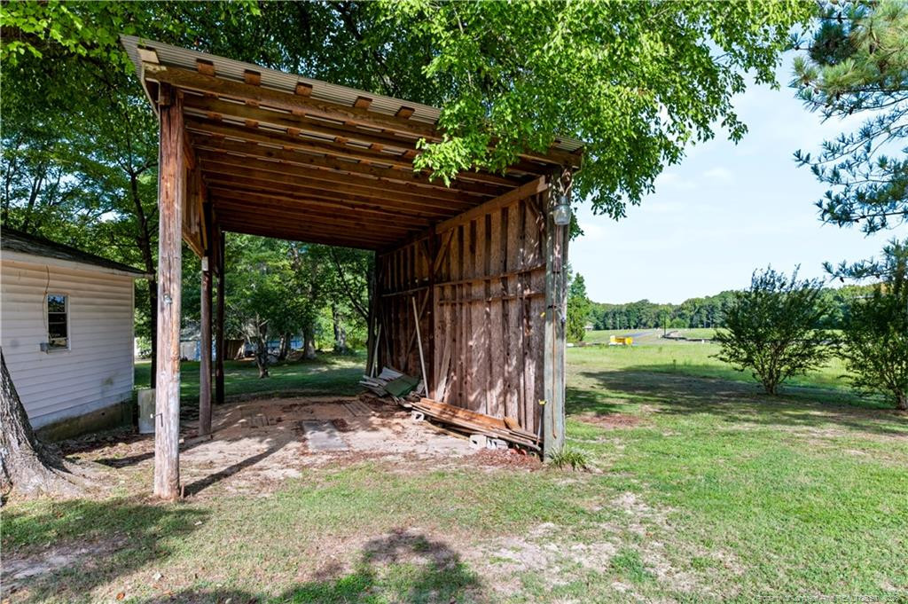 main property photo 31