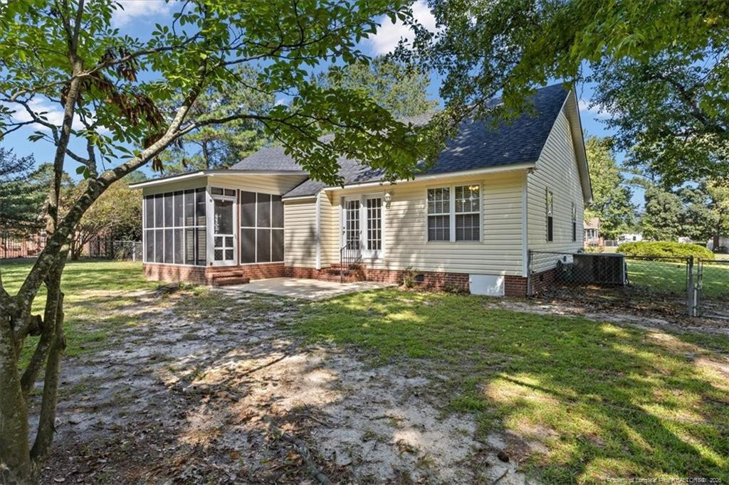 main property photo 41
