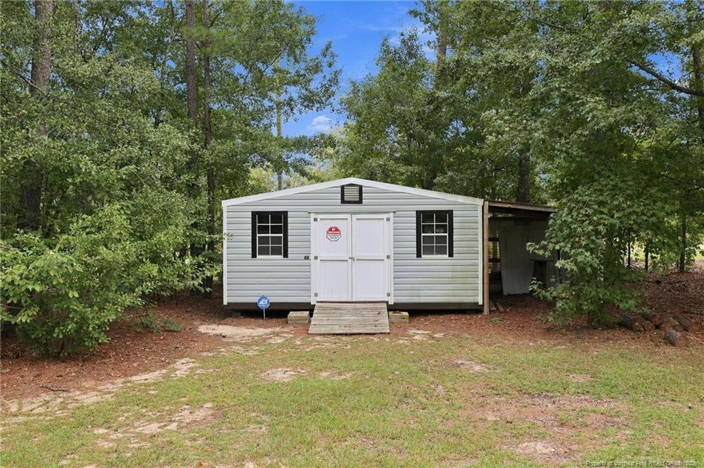 main property photo 30