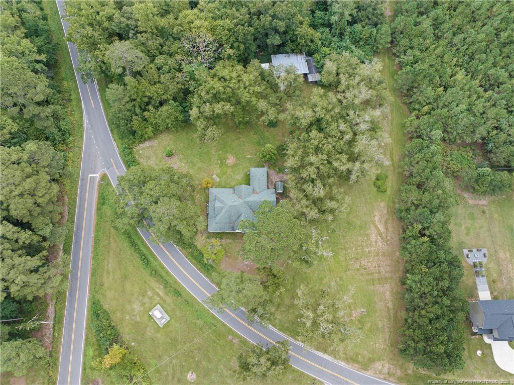main property photo 37