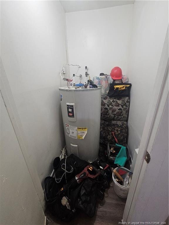 main property photo 6