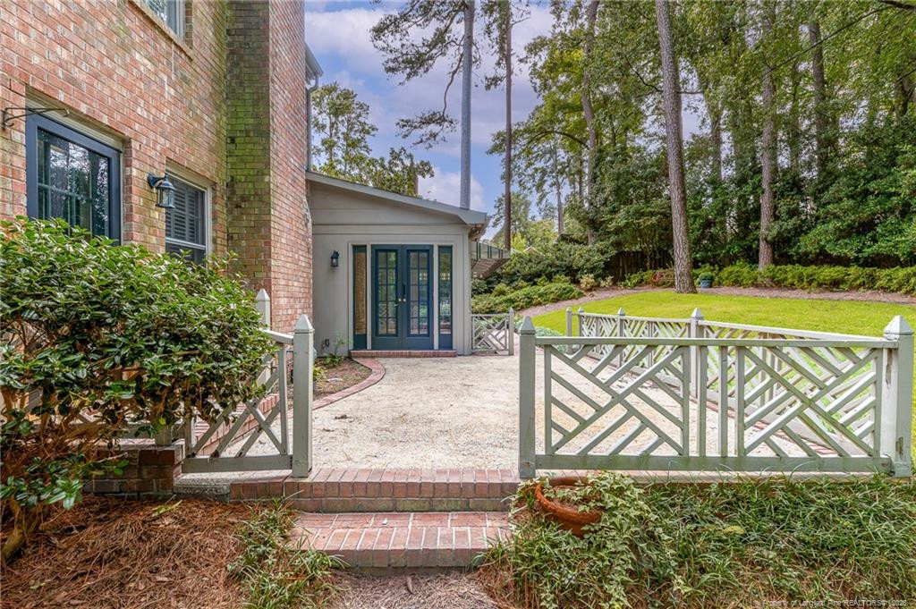 main property photo 47