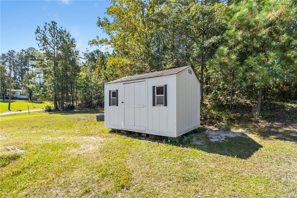 main property photo 37