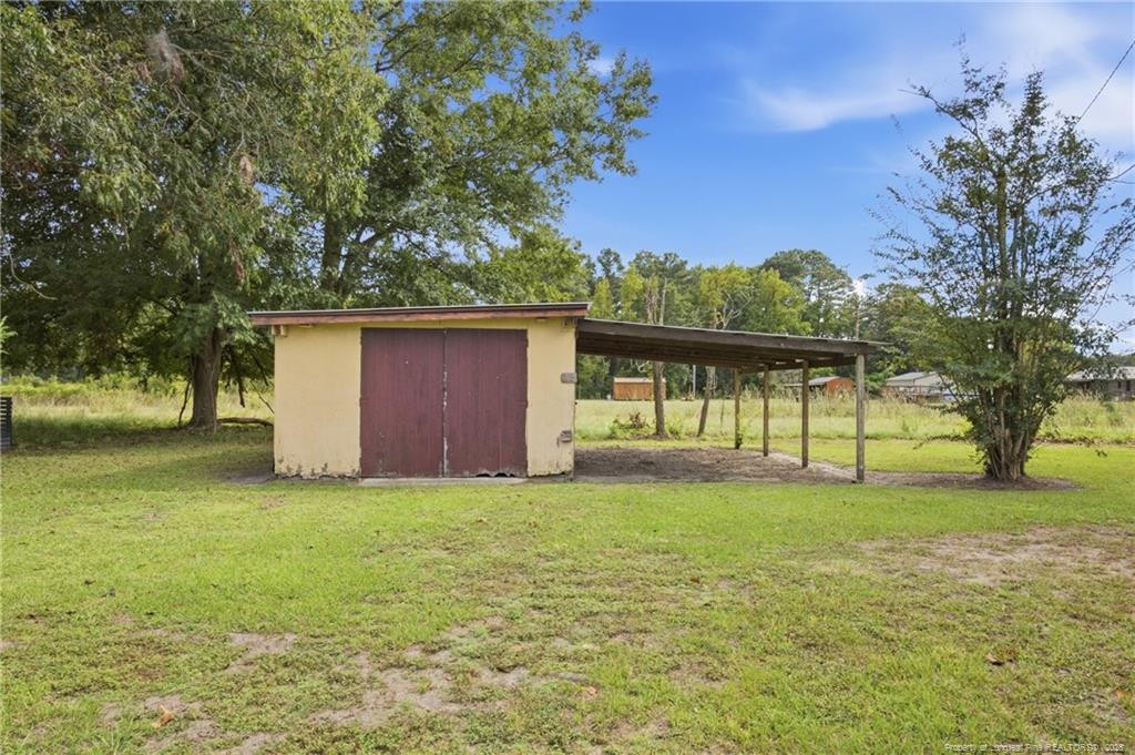 main property photo 32