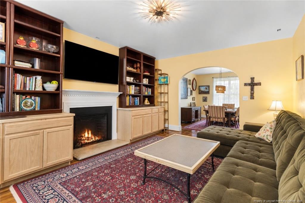 main property photo 11