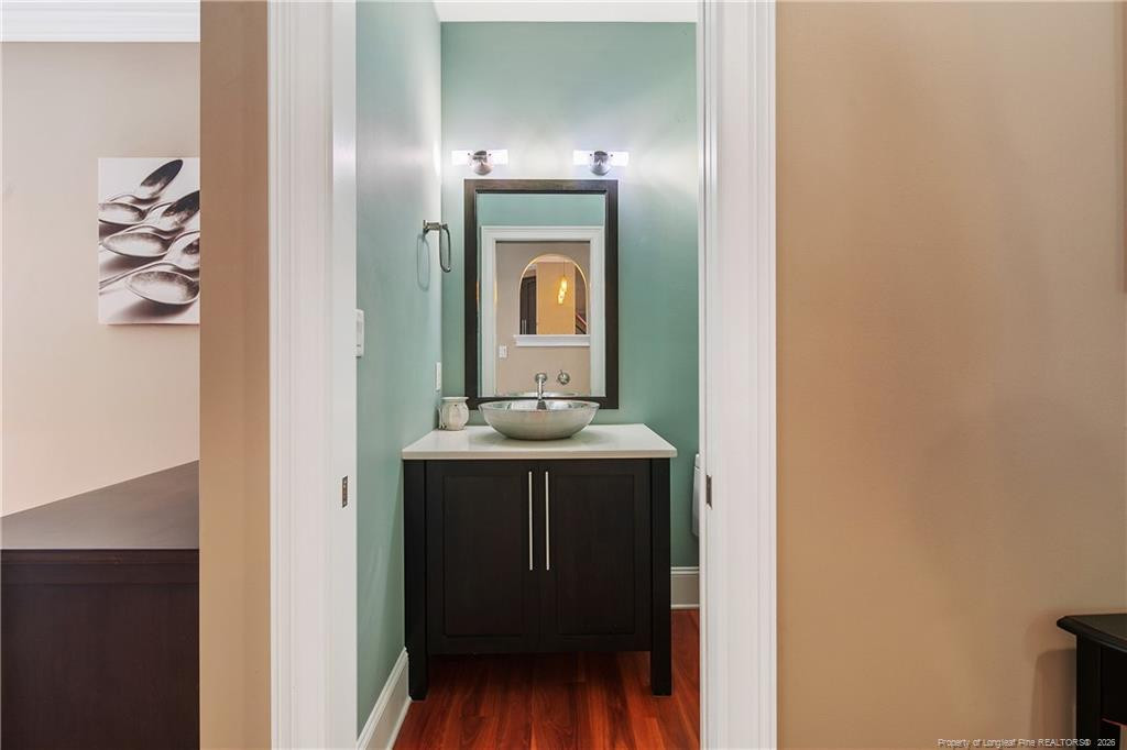 main property photo 13
