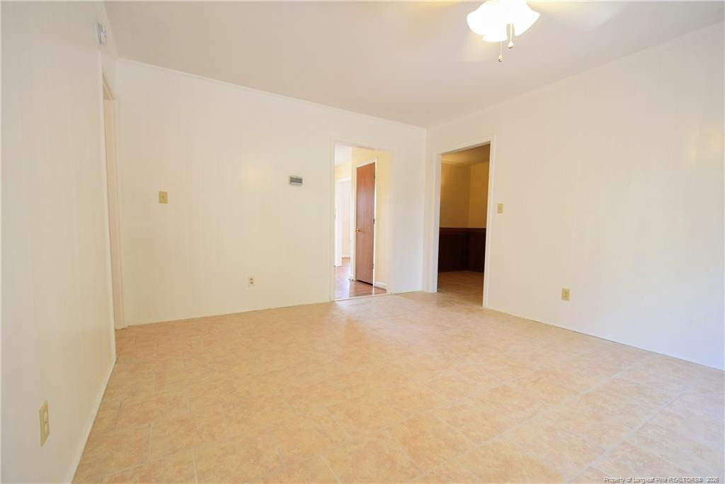 property viewer photo 12