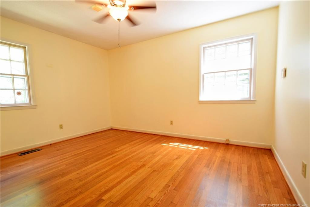 property viewer photo 20