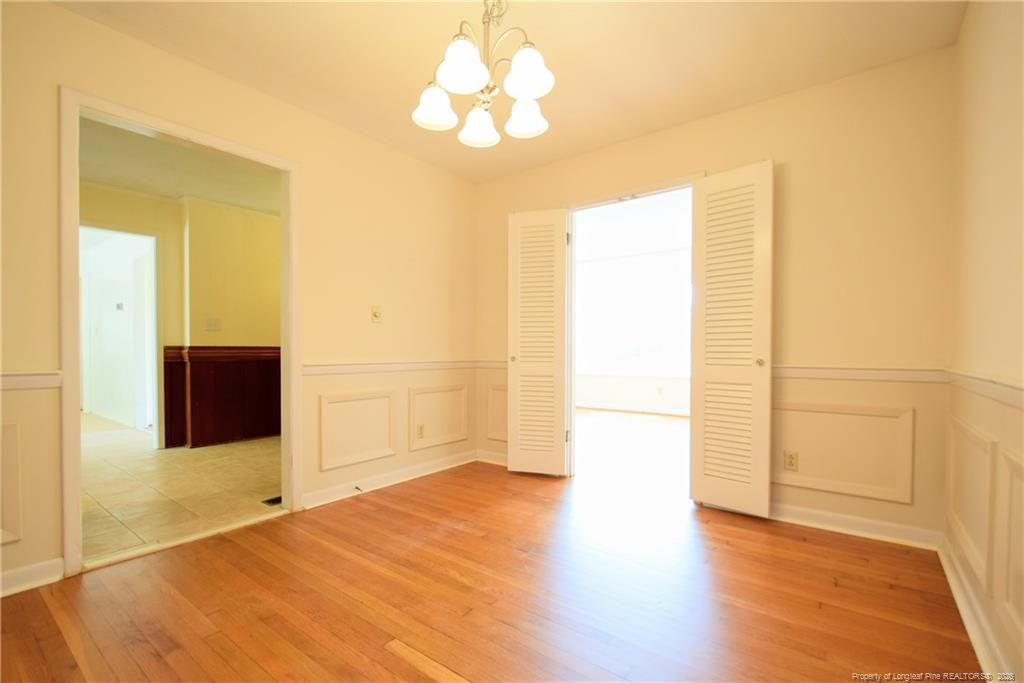 property viewer photo 6