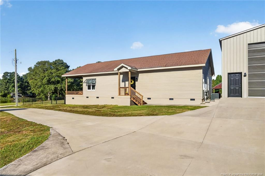 main property photo 44