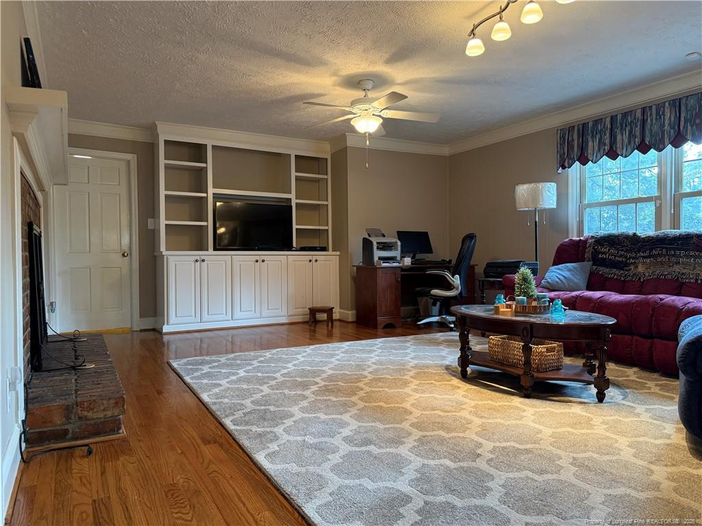 main property photo 27