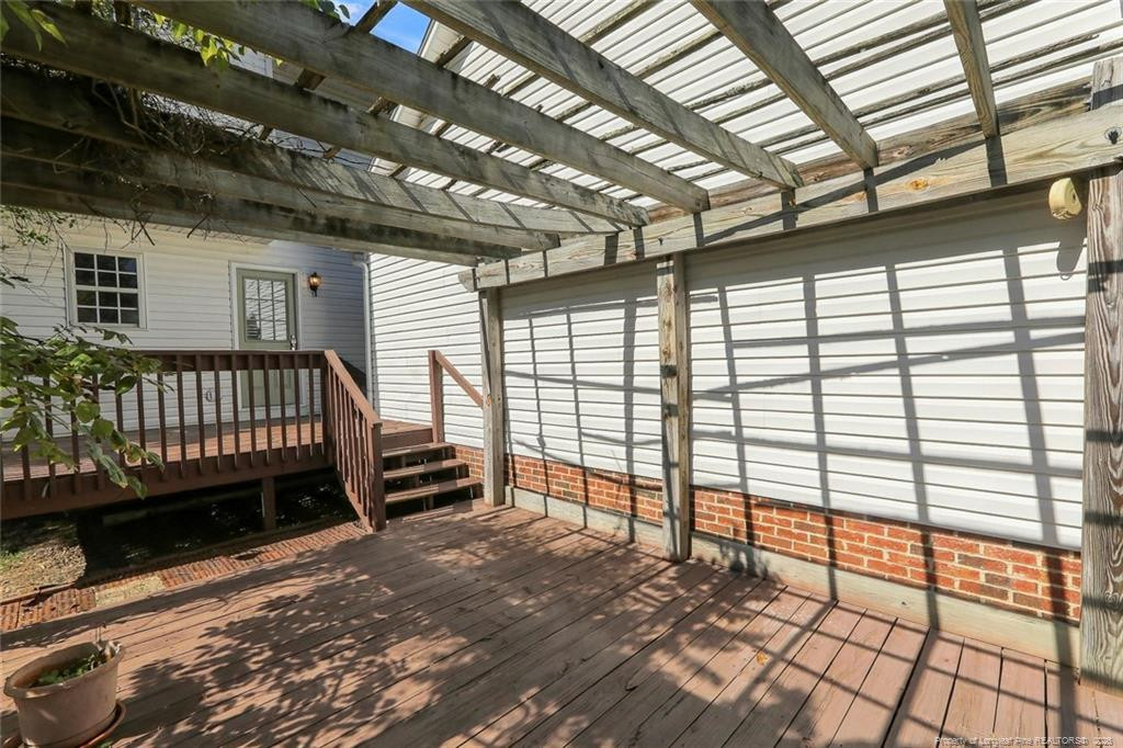 main property photo 45