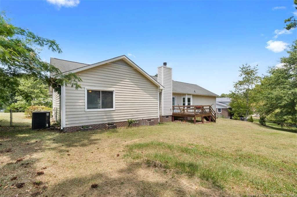 main property photo 28