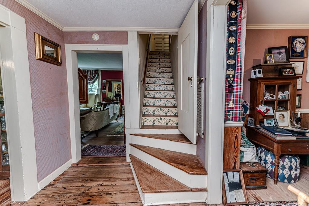 main property photo 20
