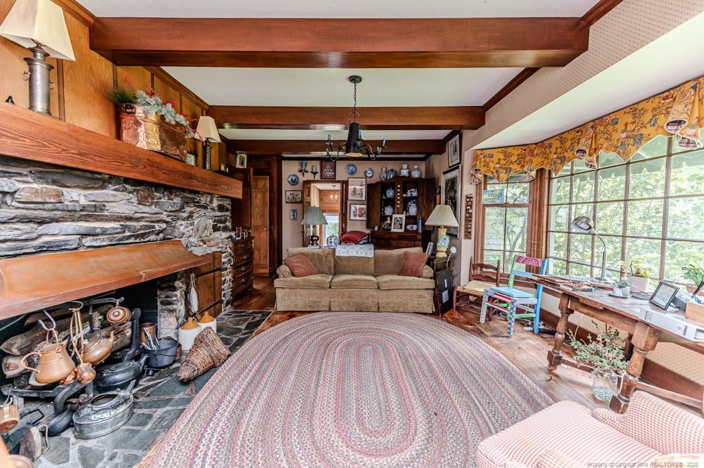 main property photo 33