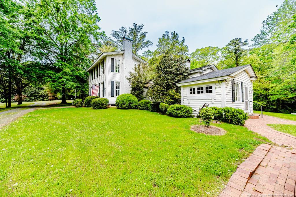 main property photo 41