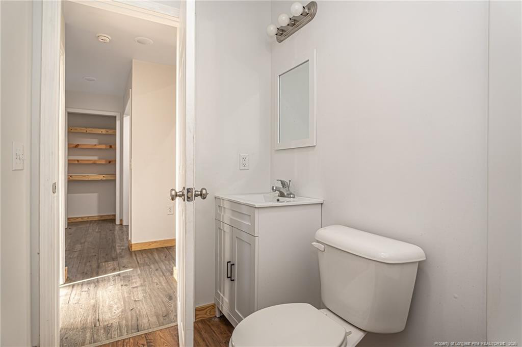 property viewer photo 16