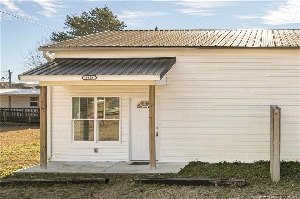 property viewer photo 25