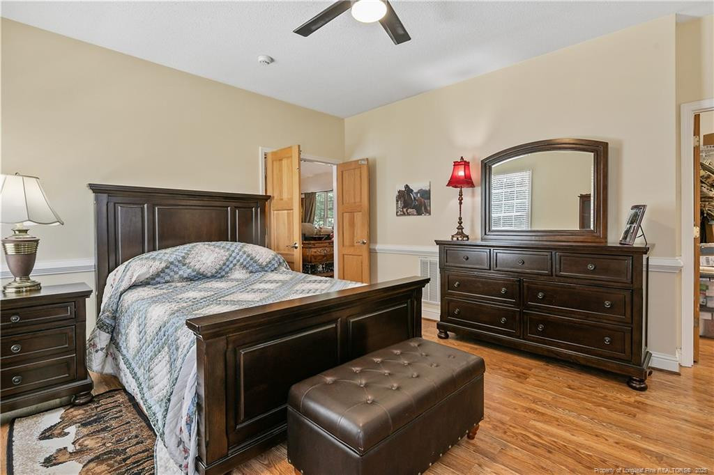 property viewer photo 17