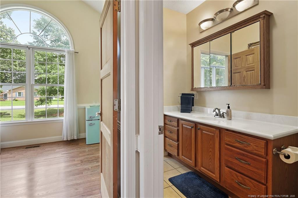 property viewer photo 27