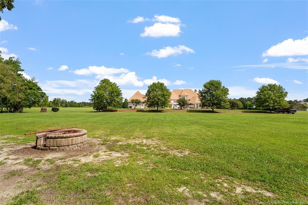 main property photo 10