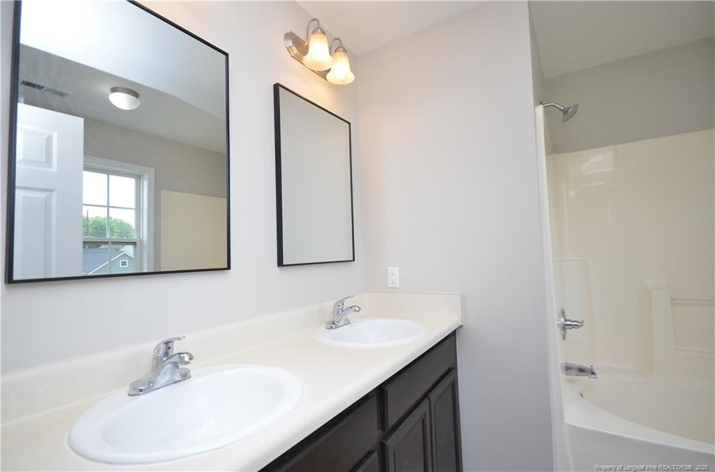 property viewer photo 23
