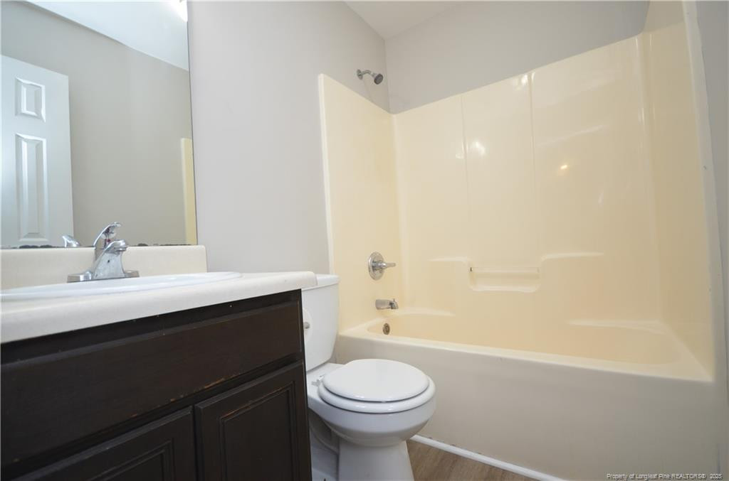 property viewer photo 35