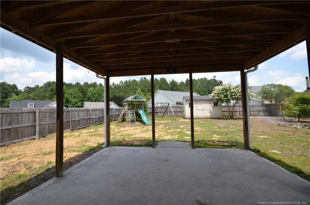 property viewer photo 36