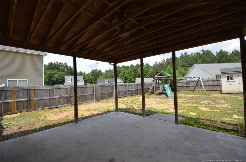 property viewer photo 38