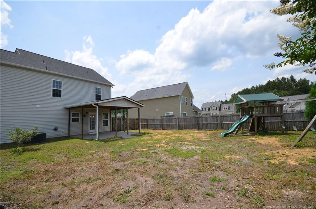 property viewer photo 41