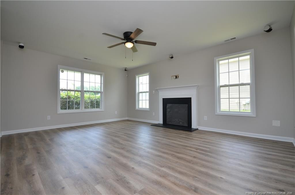 property viewer photo 5