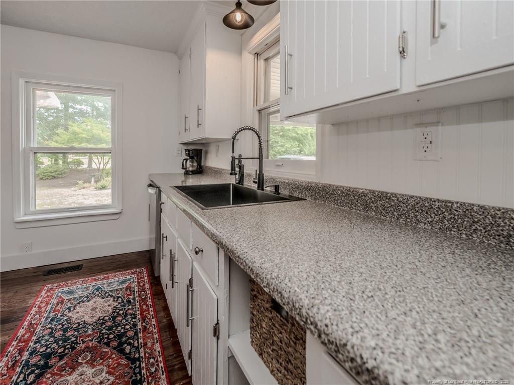 property viewer photo 11
