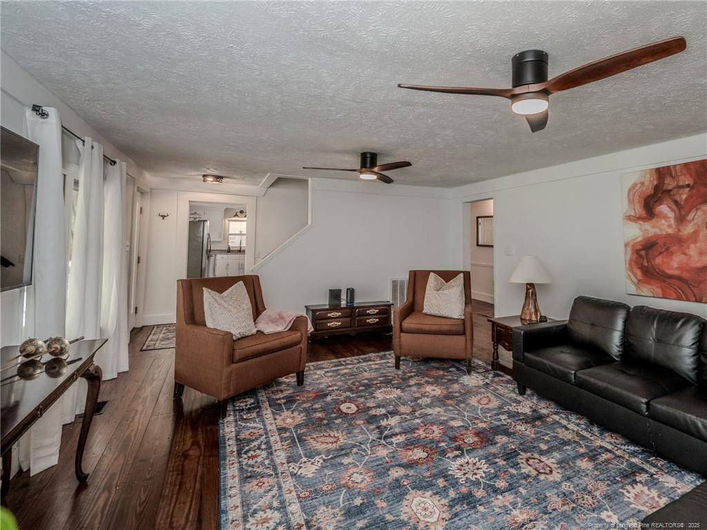 property viewer photo 15