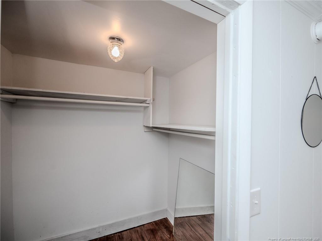 property viewer photo 25