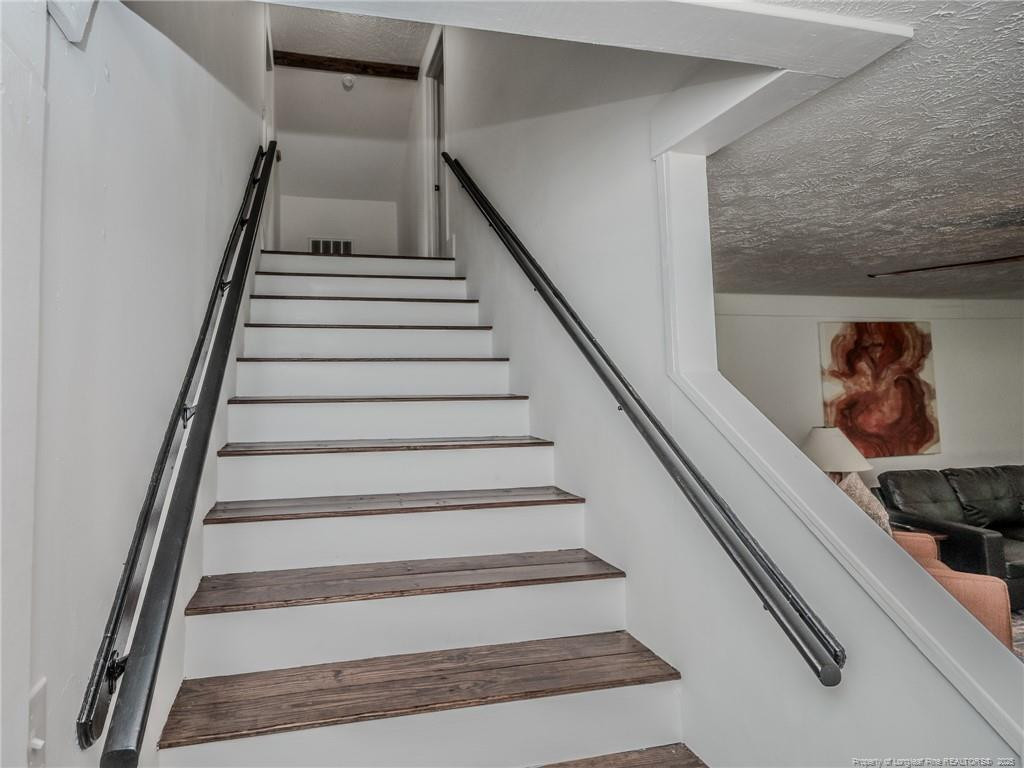 property viewer photo 30